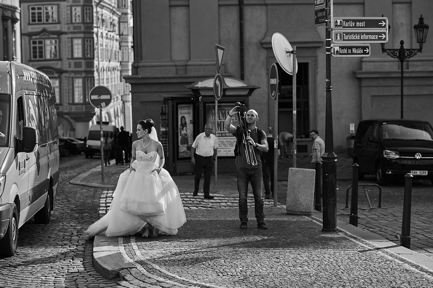 Praga sesja ślubna, plener w Pradze, Konopka Tomasz ,fotografia ślubna Śląsk, fotograf Kraków